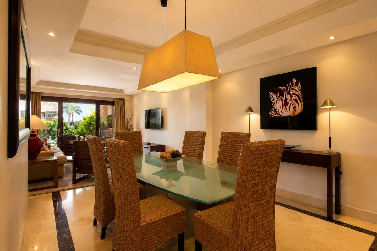 2-slaapkamer appartement met privé tuin in Estepona in 36.4268068 - foto 3