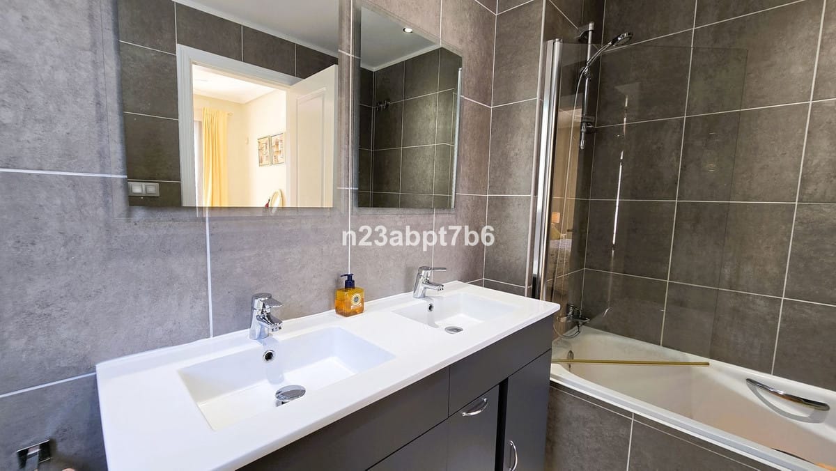 Drie-slaapkamerappartement in Los Arqueros in Los Arqueros - foto 16