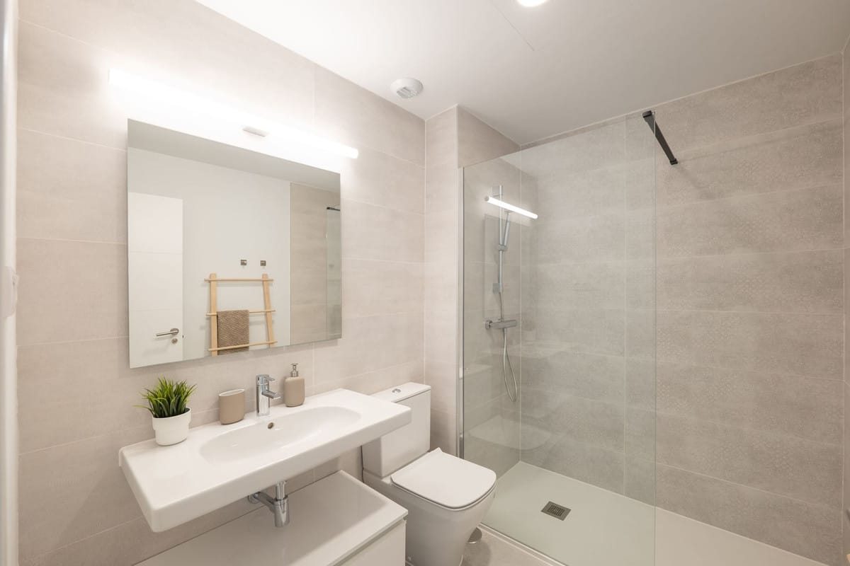 Estepona: 2-slaapkamer appartement, 93 m², directe verkoop in Estepona - foto 17