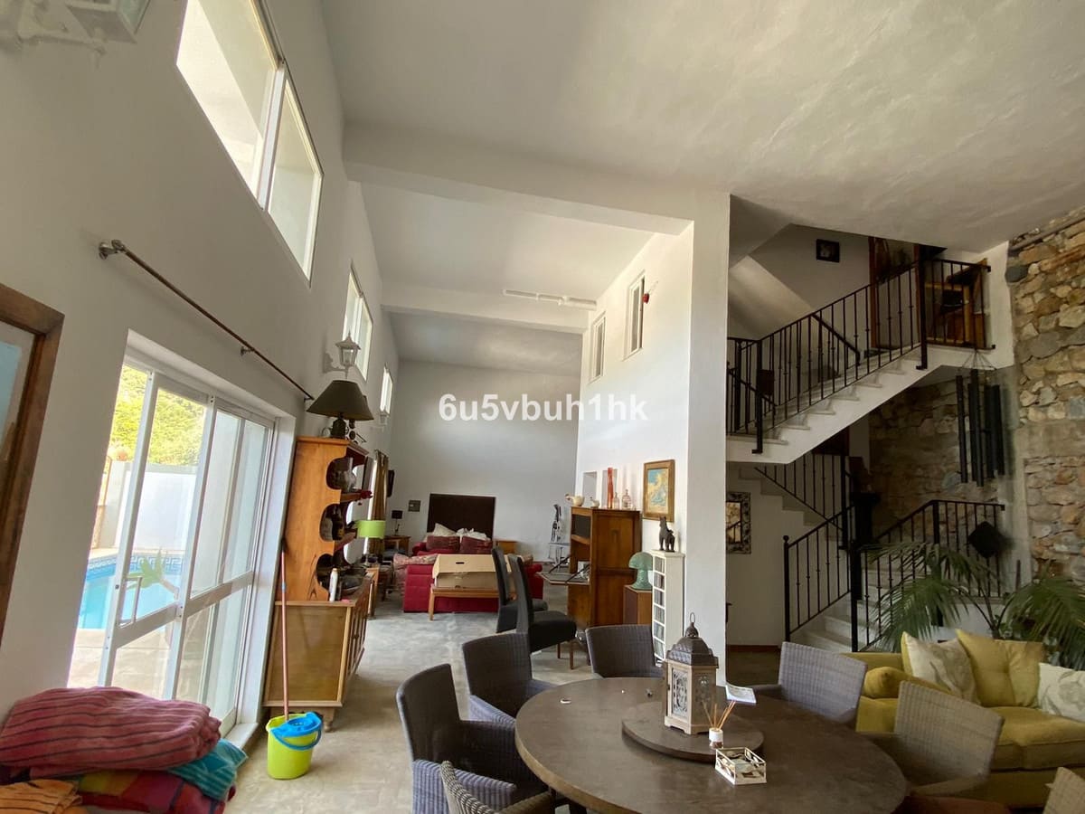 Vrijstaande woning met 5 slaapkamers in Ojén in Ojén - foto 4