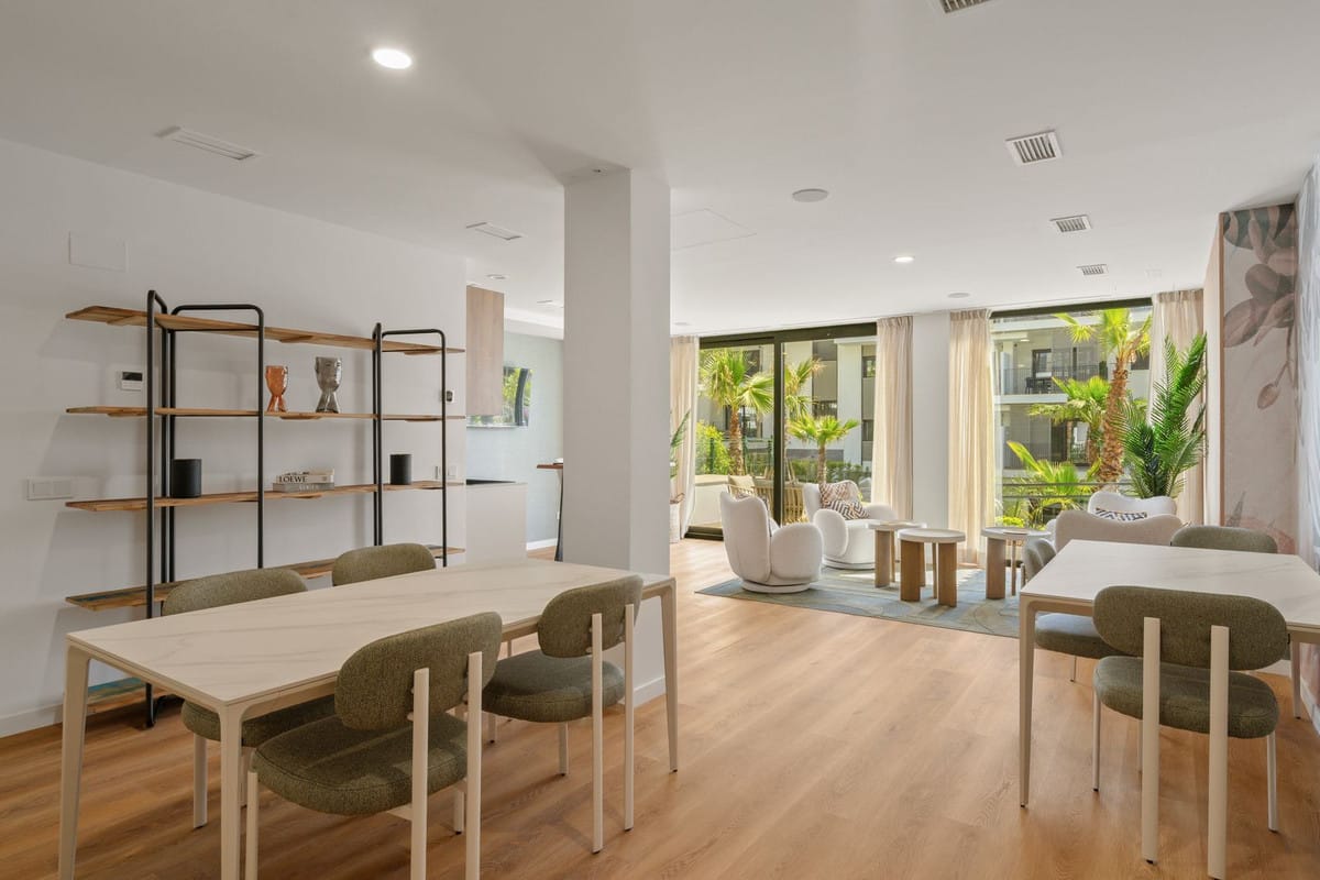 2 bedroom Apartment in Estepona in Estepona - foto 6