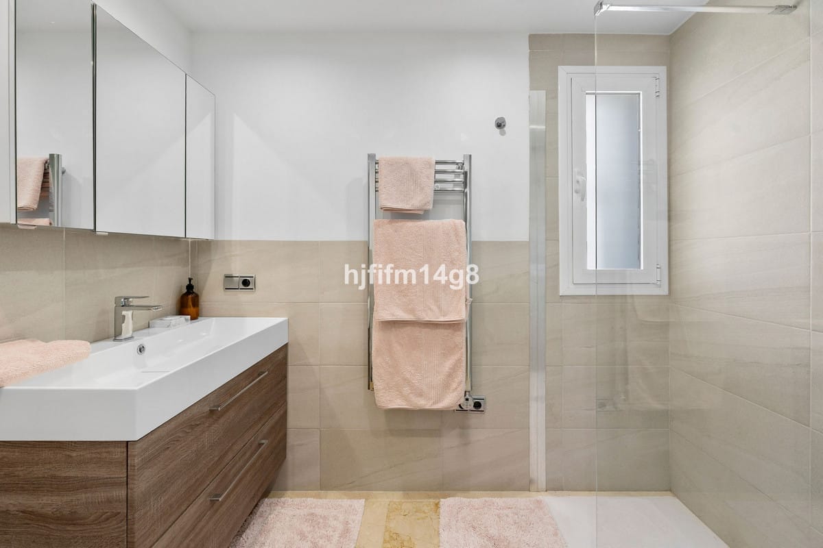 5-slaapkamer villa in Nueva Andalucía in Nueva Andalucía - foto 19