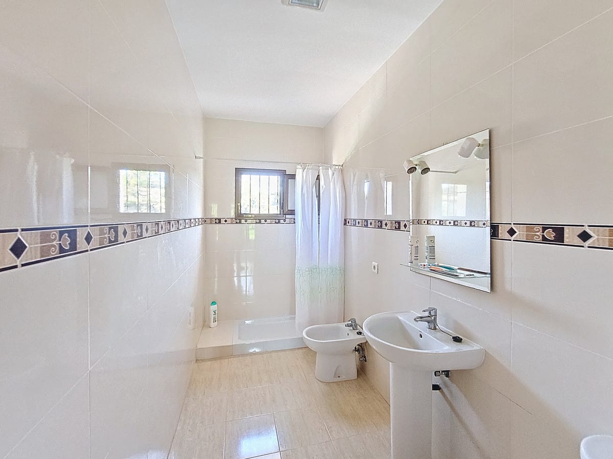 3 bedroom House in El Padron in El Padron - foto 16