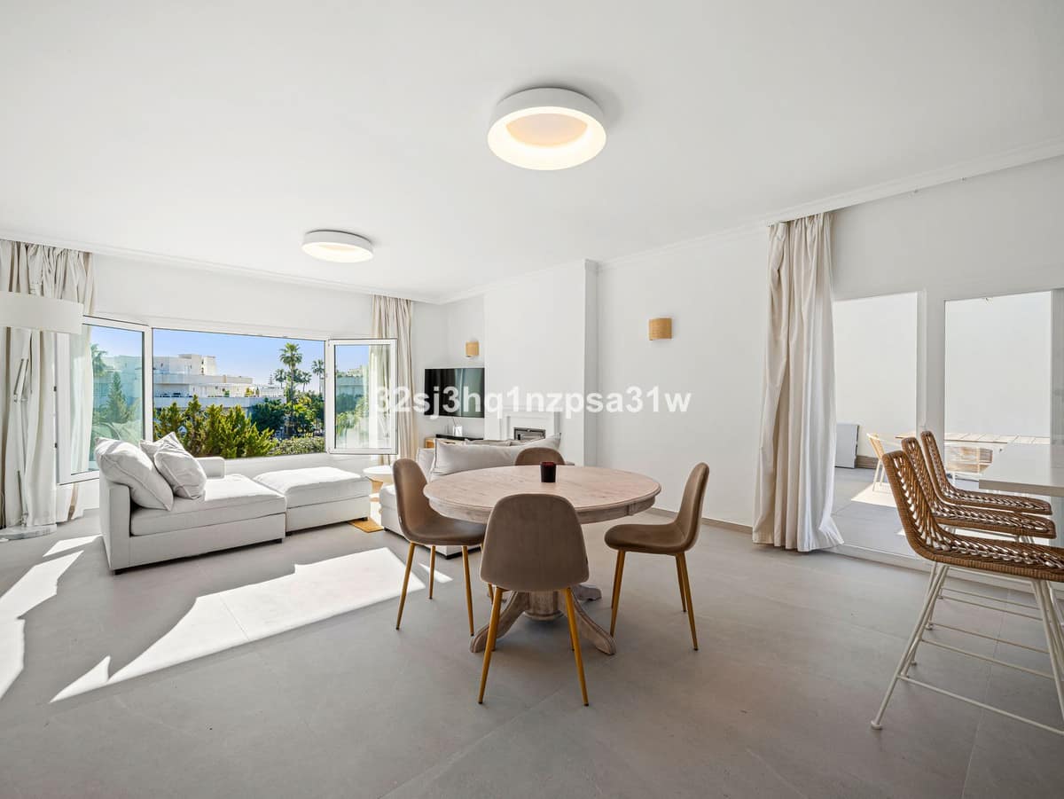 Penthouse met drie slaapkamers in Nueva Andalucía, Marbella Golfvallei in Nueva Andalucía - foto 3