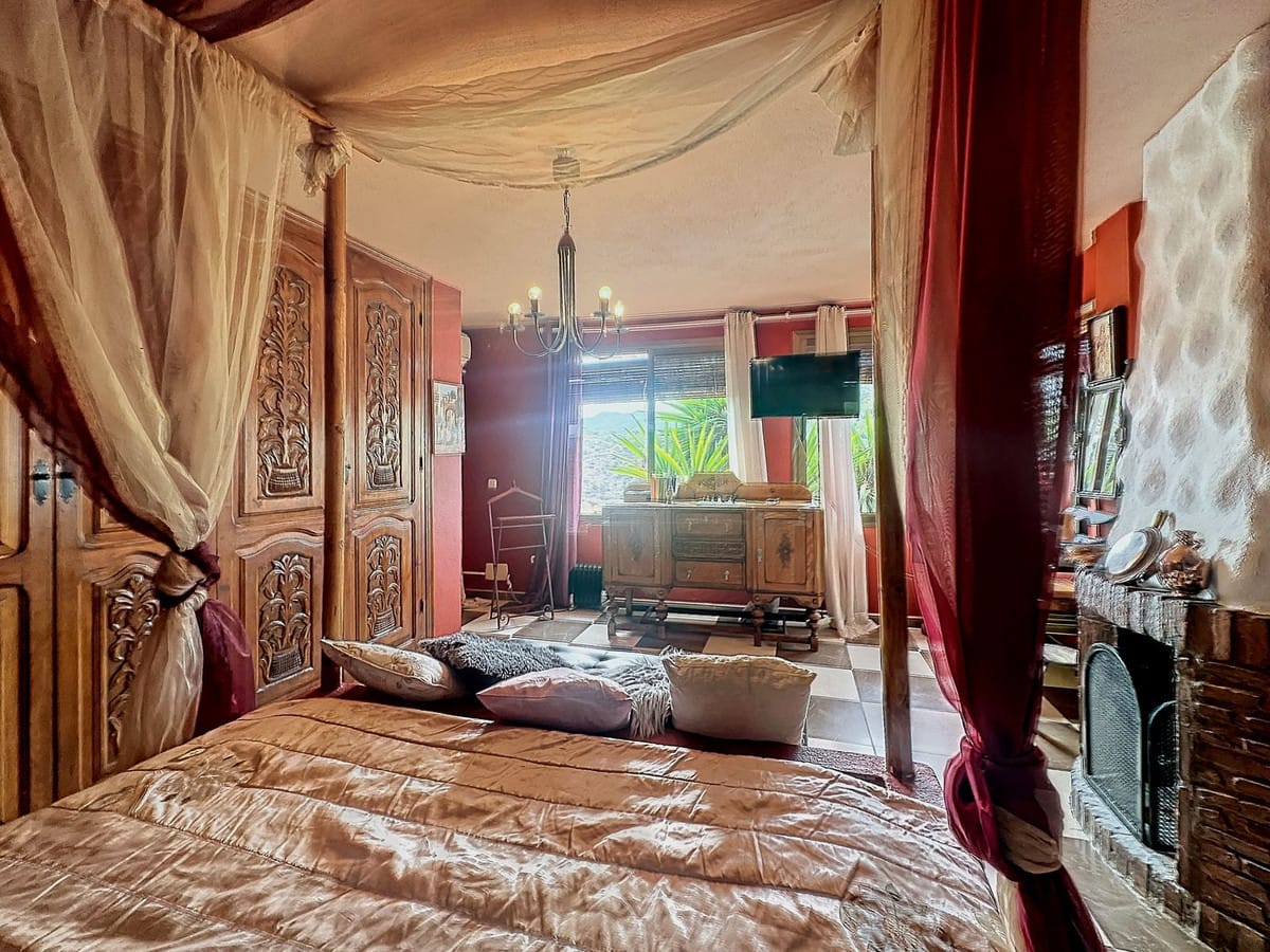 5 bedroom House in Monda in Monda - foto 13