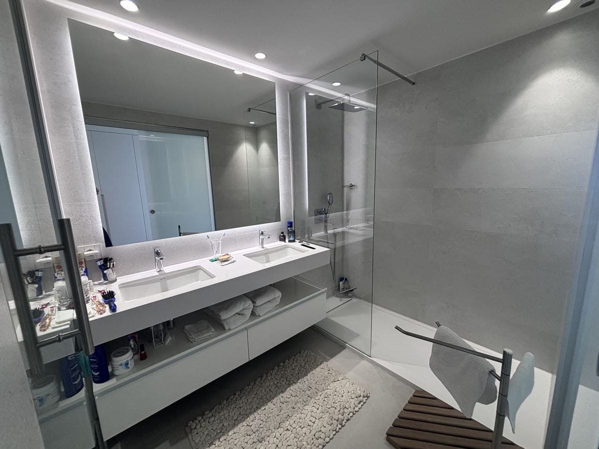 3 bedroom Apartment in Selwo in Selwo - foto 19