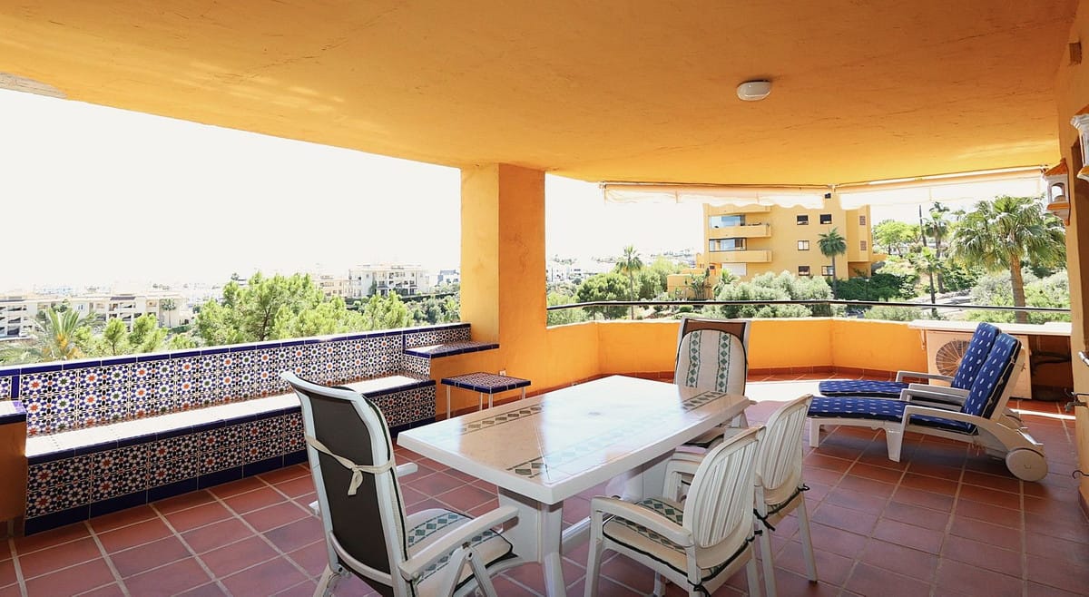 Drie-slaapkamerappartement in Selwo, Estepona in Selwo - foto 14