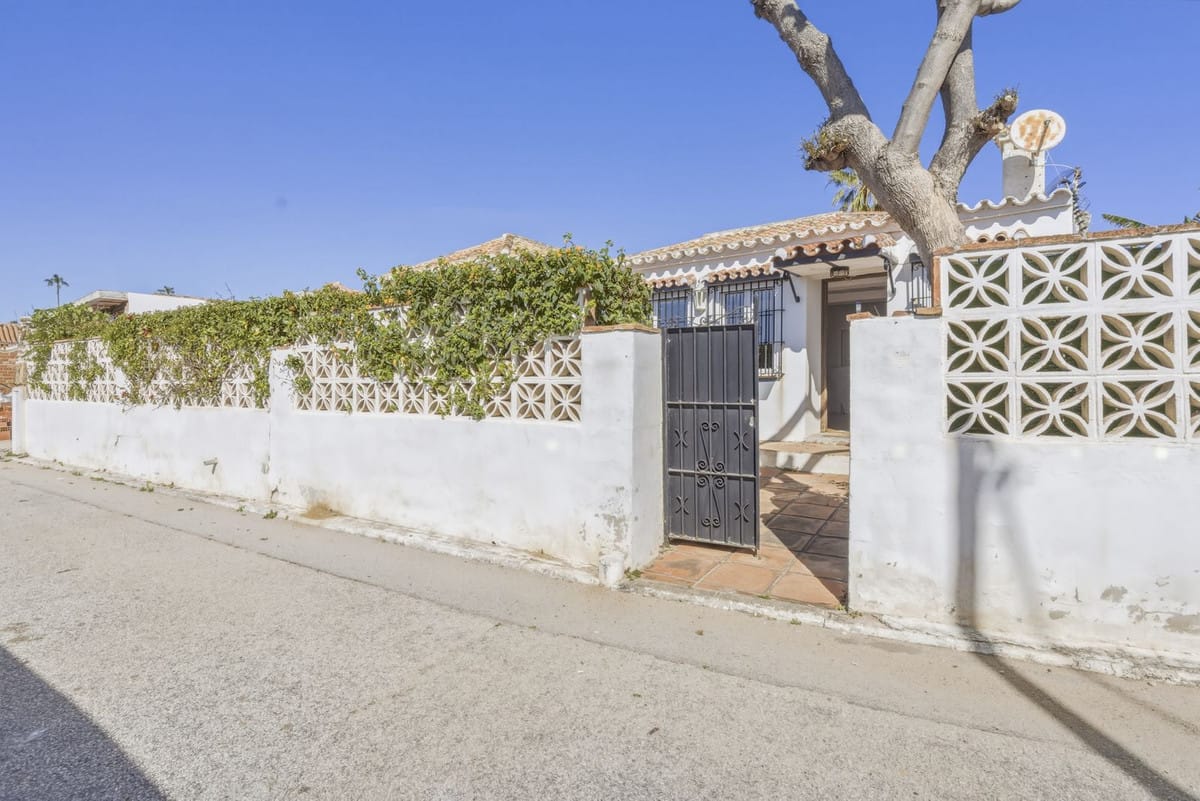 3-slaapkamerwoning in El Chaparral in El Chaparral - foto 16