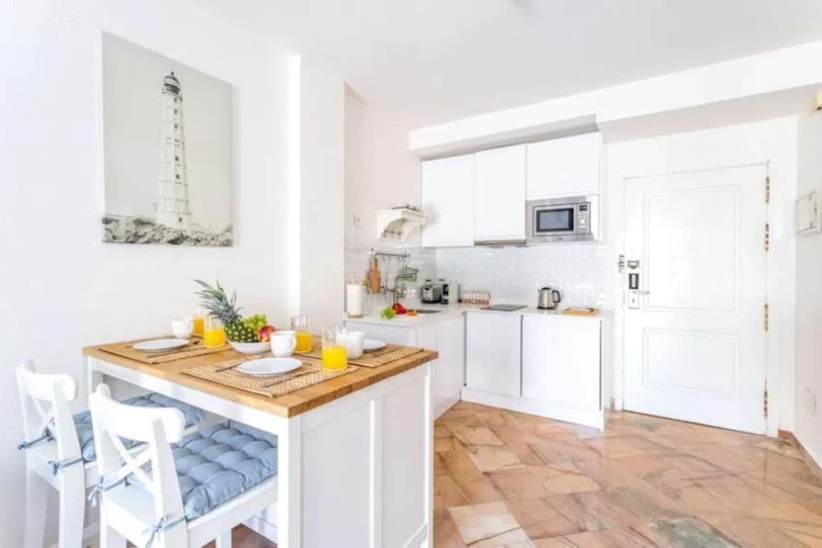 1-slaapkamer appartement (studio) aan het strand in Elviria in Elviria - foto 6