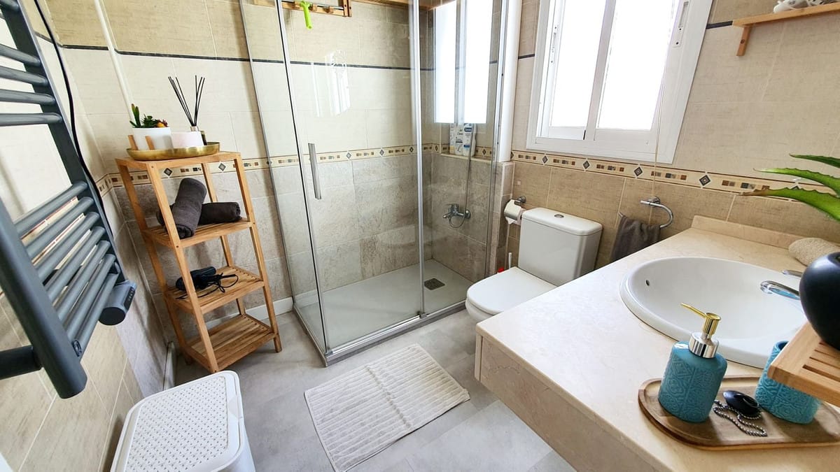 Appartement op de bovenste verdieping in Fuengirola – 1 slaapkamer, 1 badkamer in Fuengirola - foto 9