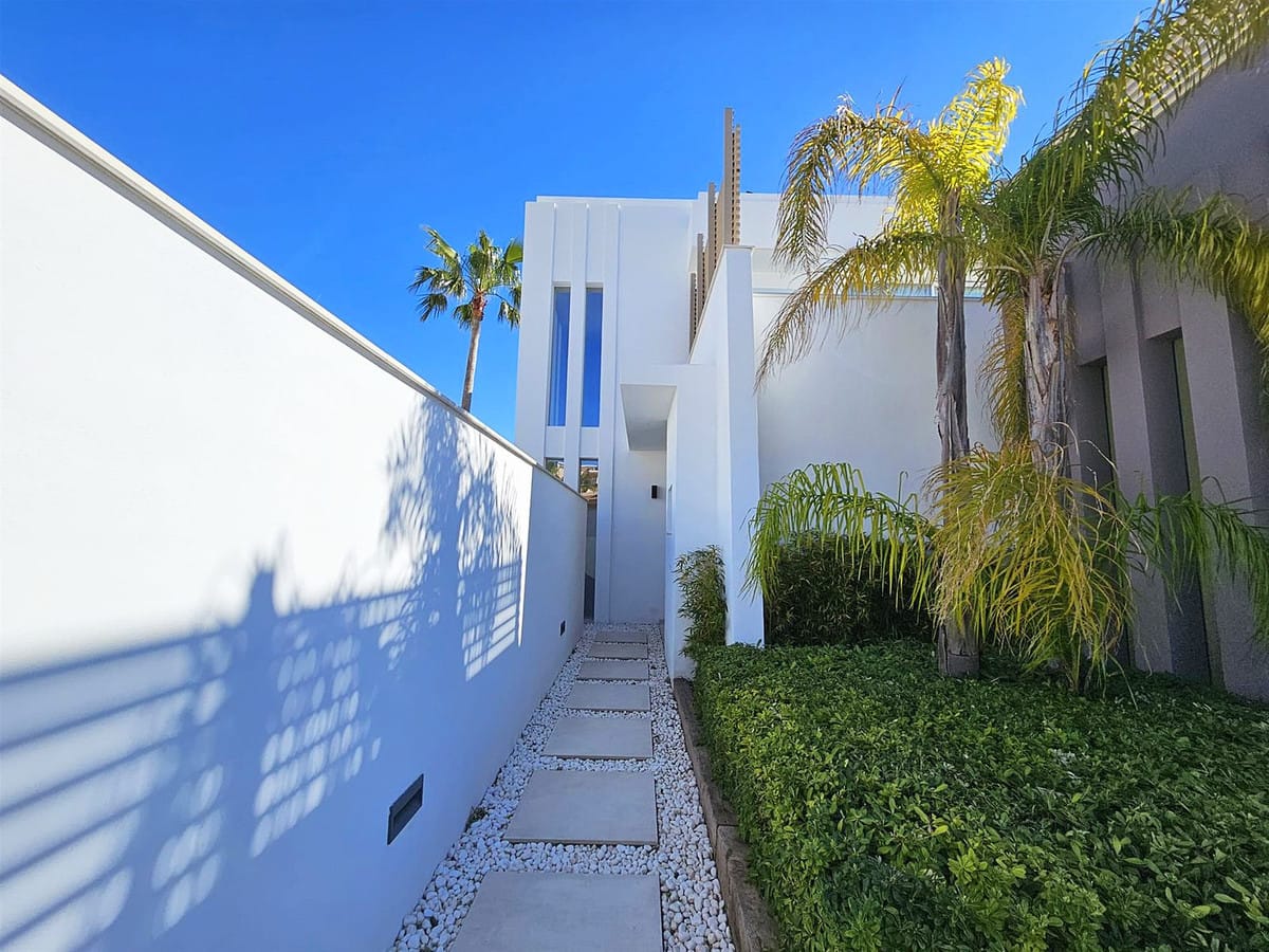 Vijf-slaapkamer villa in Riviera del Sol in Riviera del Sol - foto 3