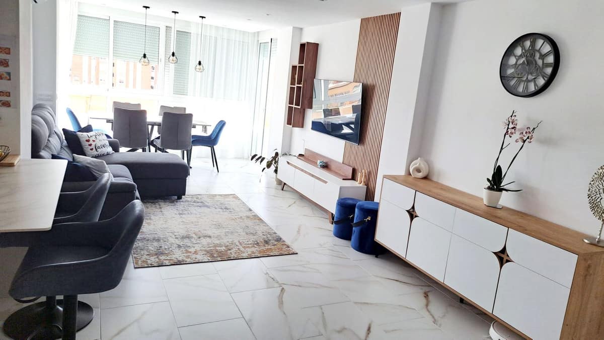 3 bedroom Apartment in Fuengirola in Fuengirola - foto 5