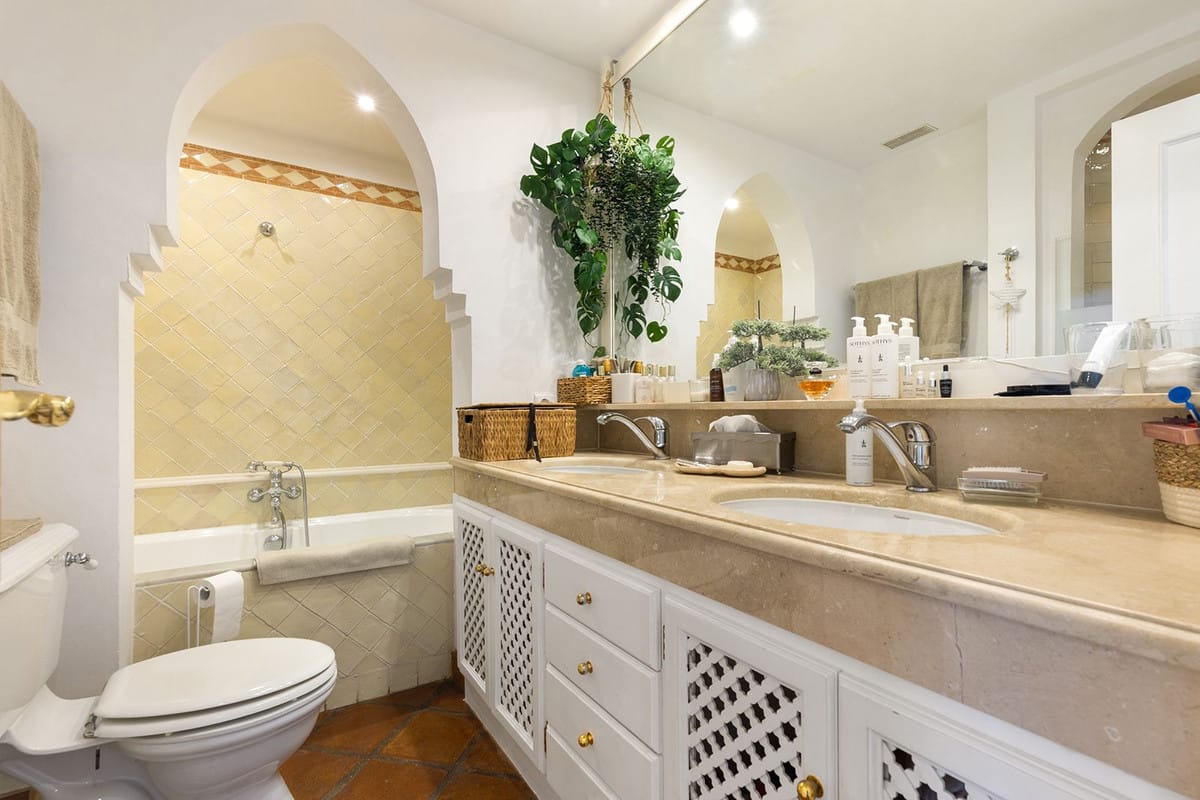 Drie slaapkamers villa in Miraflores in Miraflores - foto 8