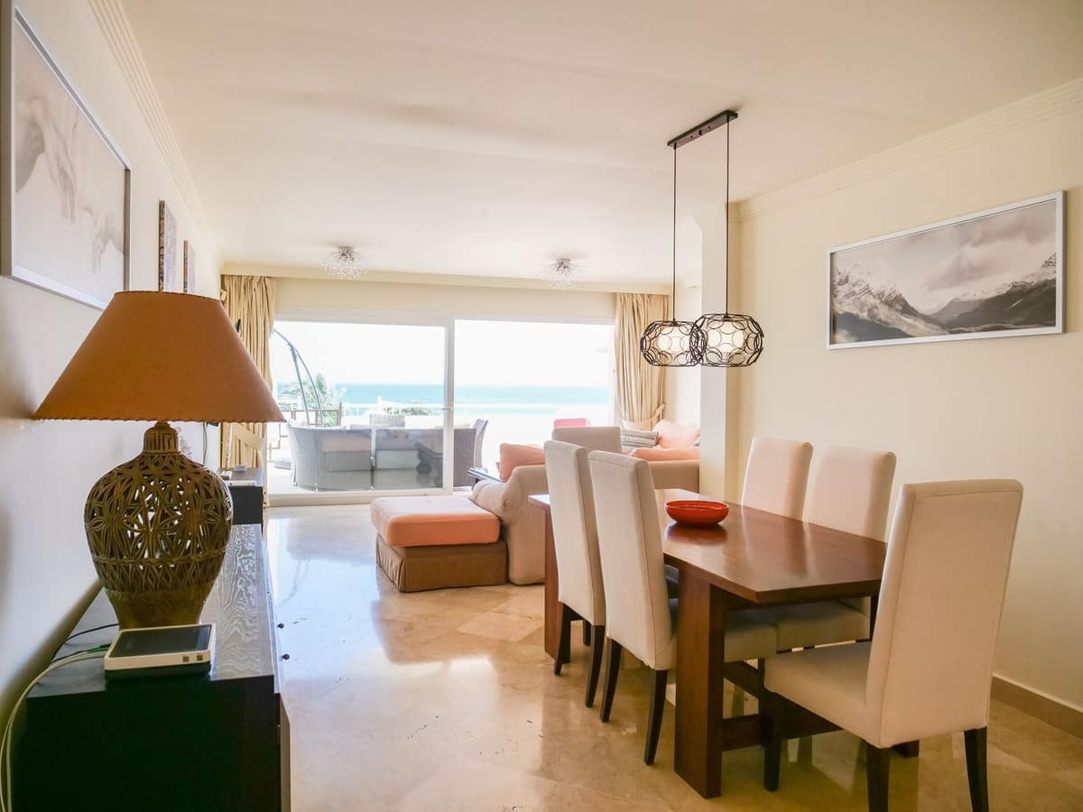 2-slaapkamer appartement aan het strand in Estepona in Estepona - foto 10