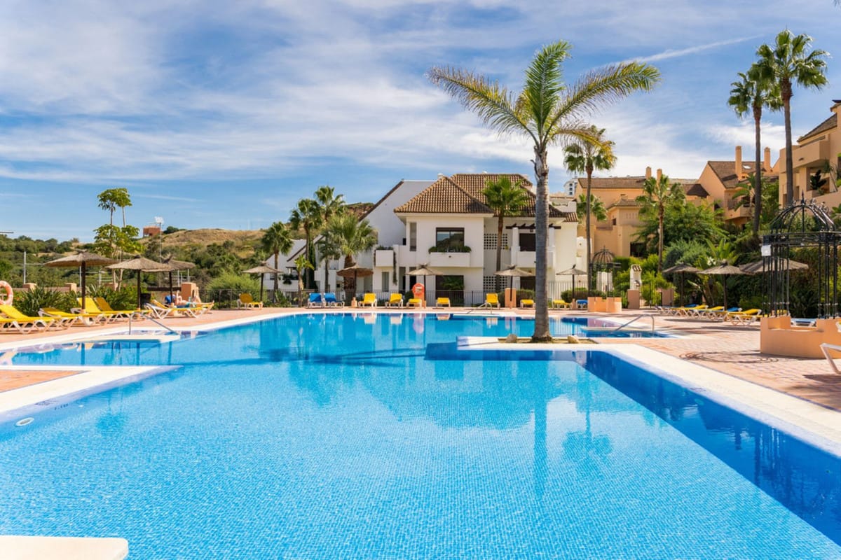 2-slaapkamer penthouse met zeezicht in La Duquesa in La Duquesa - foto 3