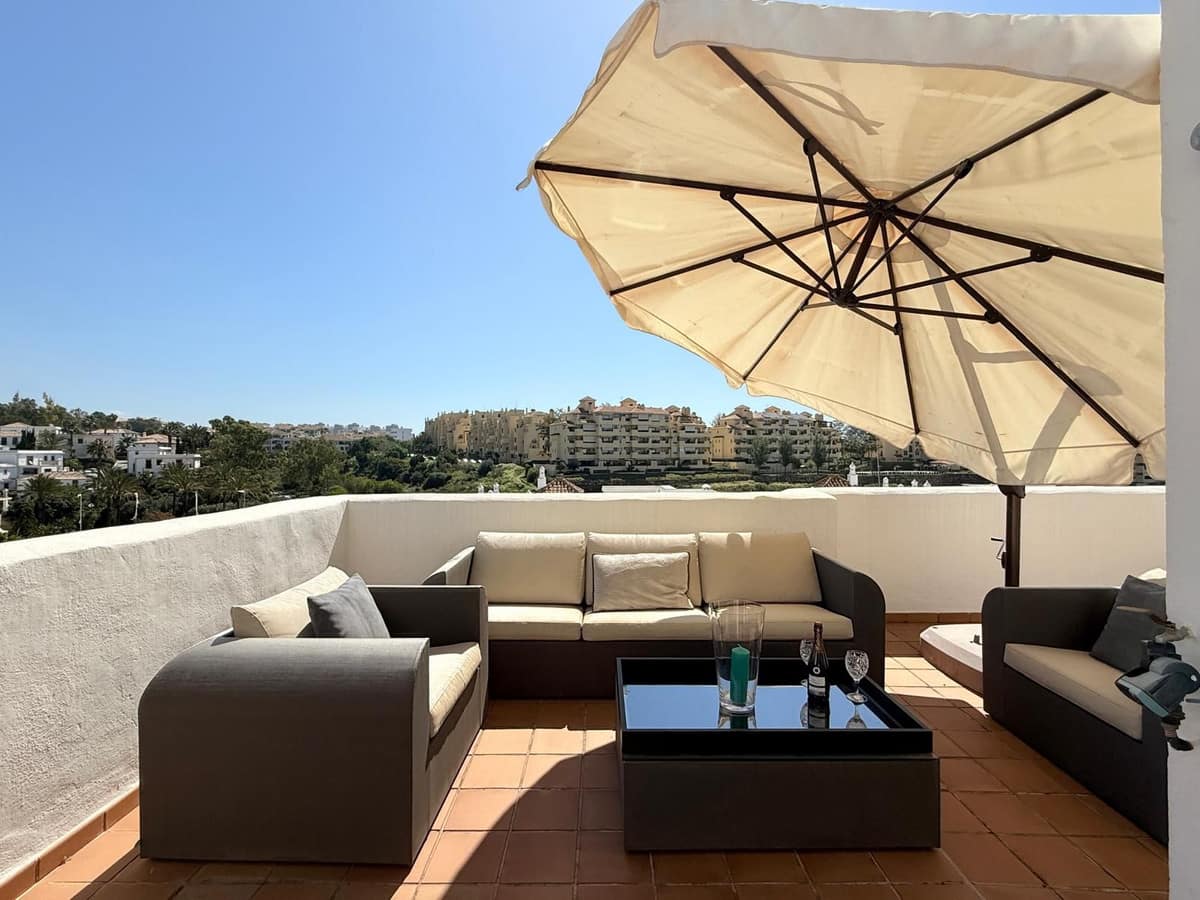 Drie-slaapkamer duplex penthouse in Estepona in Estepona - foto 3