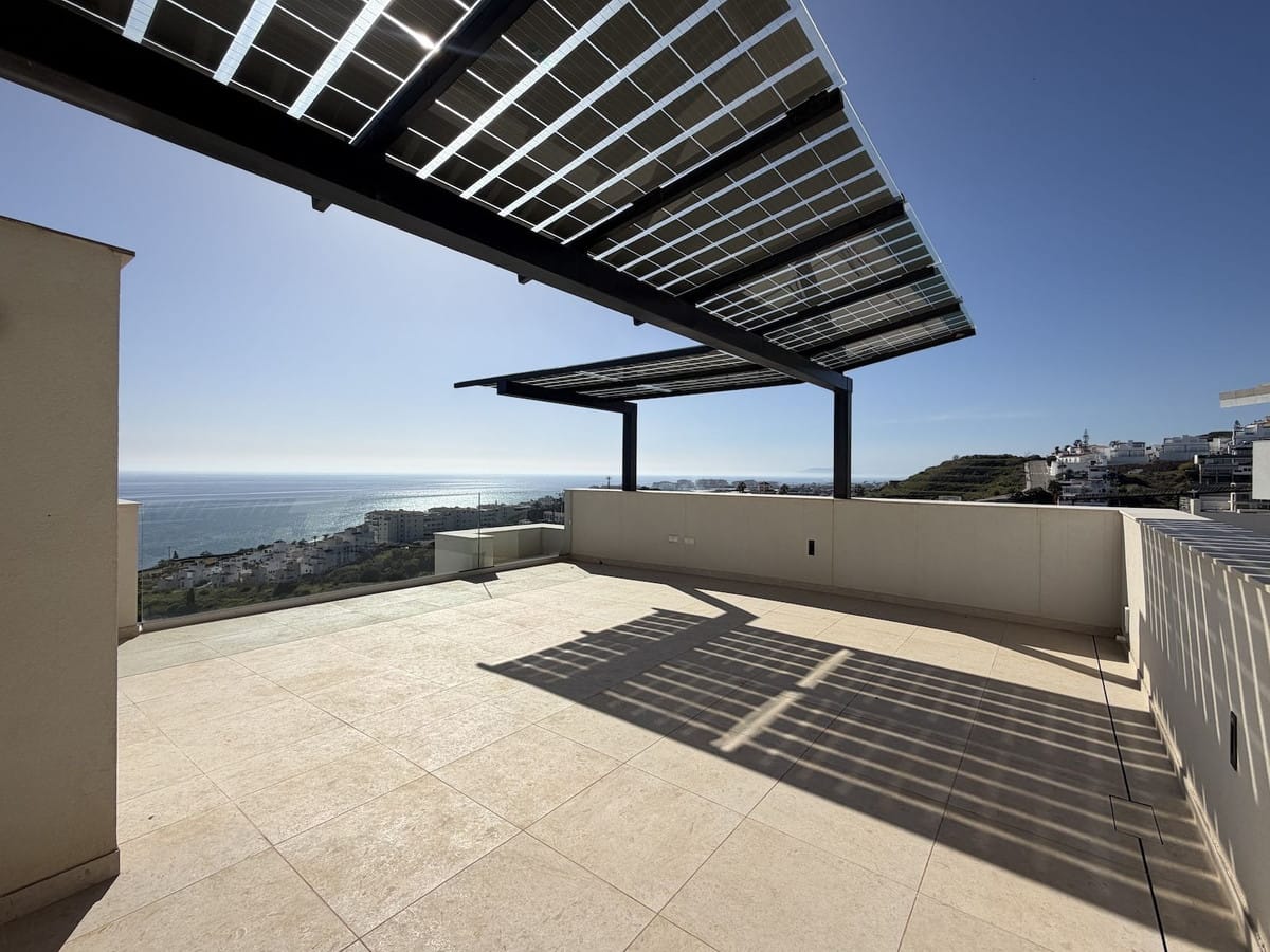 Drie-slaapkamerwoning in Torrox Costa in Torrox Costa - foto 14