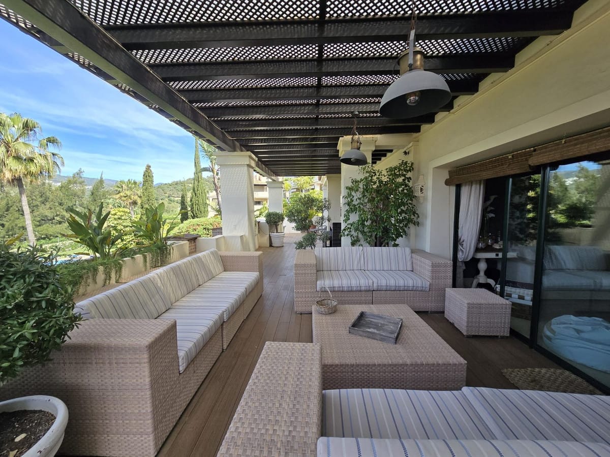 Appartement met 2 slaapkamers in Benahavís in Benahavís - foto 10