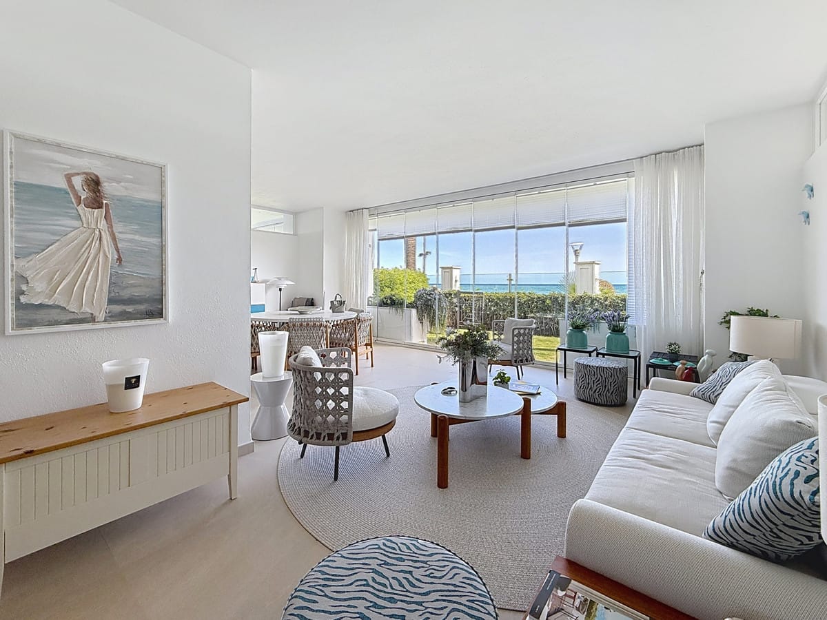 Twee-slaapkamerappartement aan de kust in Estepona in Estepona - foto 10