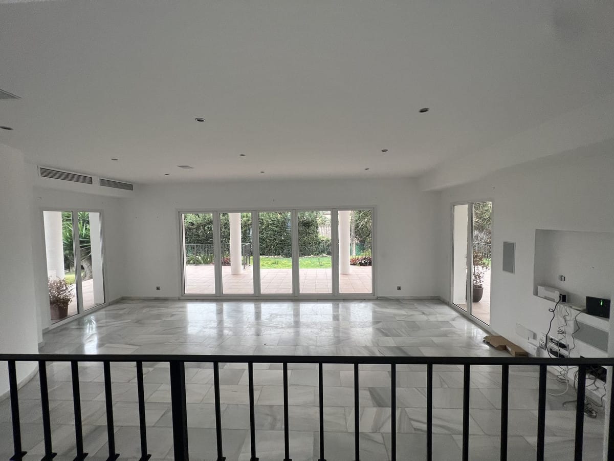 5-slaapkamerhuis in Nueva Andalucía in Nueva Andalucía - foto 19