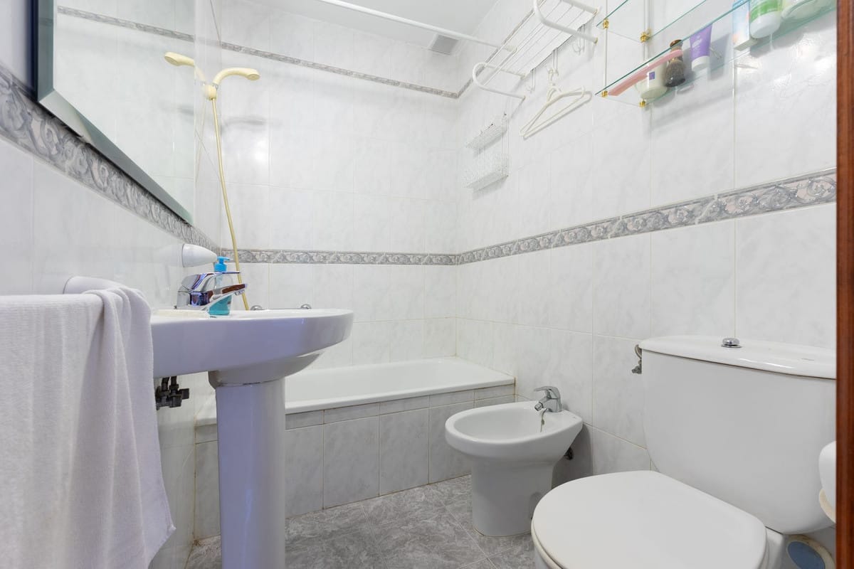 Stadswoning met 2 slaapkamers in La Cala de Mijas in La Cala de Mijas - foto 17