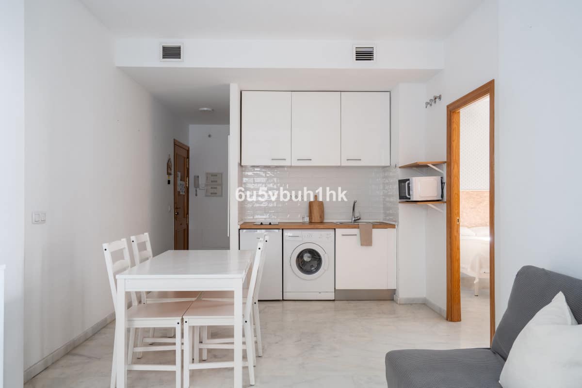 1 bedroom Apartment in Málaga in Málaga - foto 10