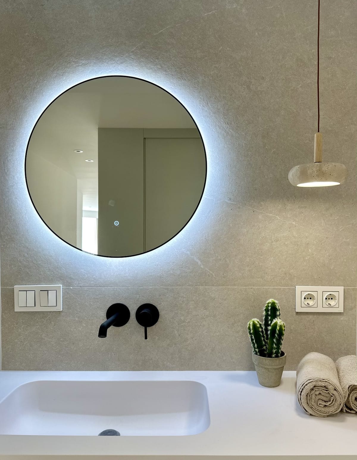 2-slaapkamer appartement aan de boulevard in Marbella in Marbella - foto 15