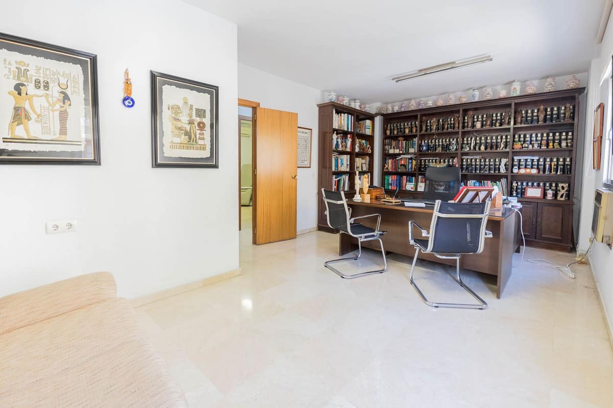 3 bedroom Apartment in Fuengirola in Fuengirola - foto 7