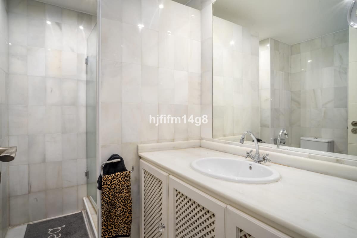 Appartement met 1 slaapkamer in Nueva Andalucía in Nueva Andalucía - foto 11