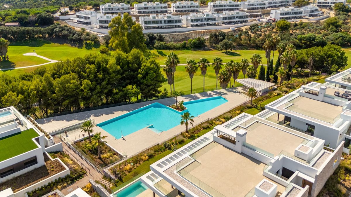 Spectaculair 2-slaapkamer penthouse met privézwembad en panoramisch uitzicht in Marbella in Marbella - foto 10