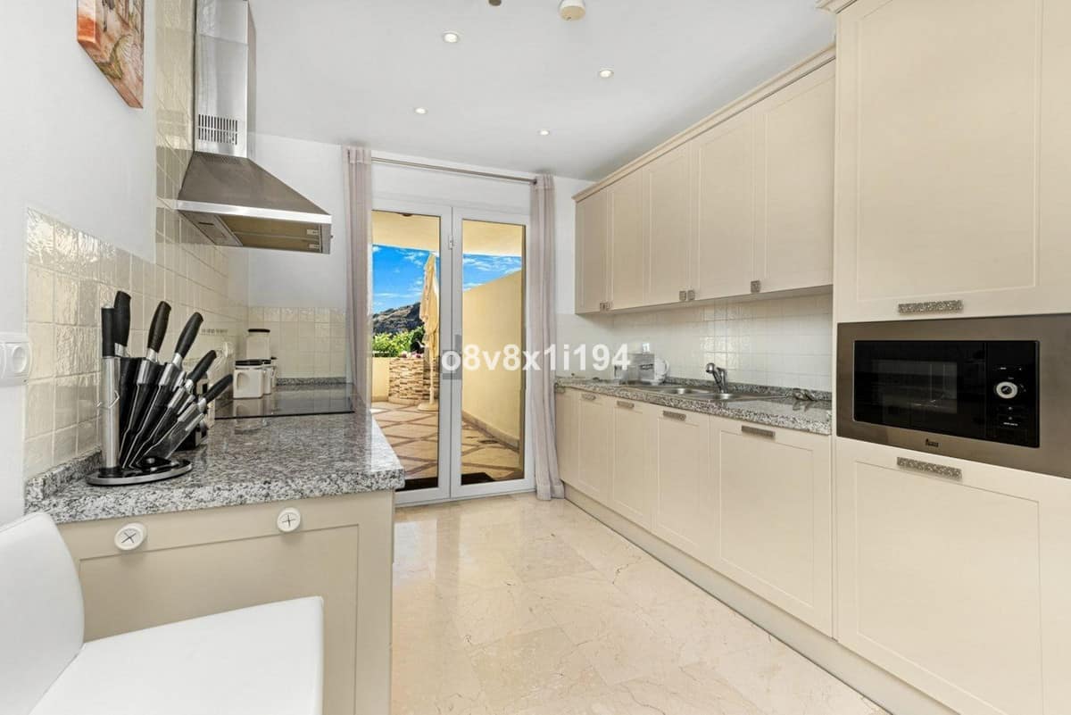 Luxe 2-slaapkamer appartement in Casares in Casares - foto 16