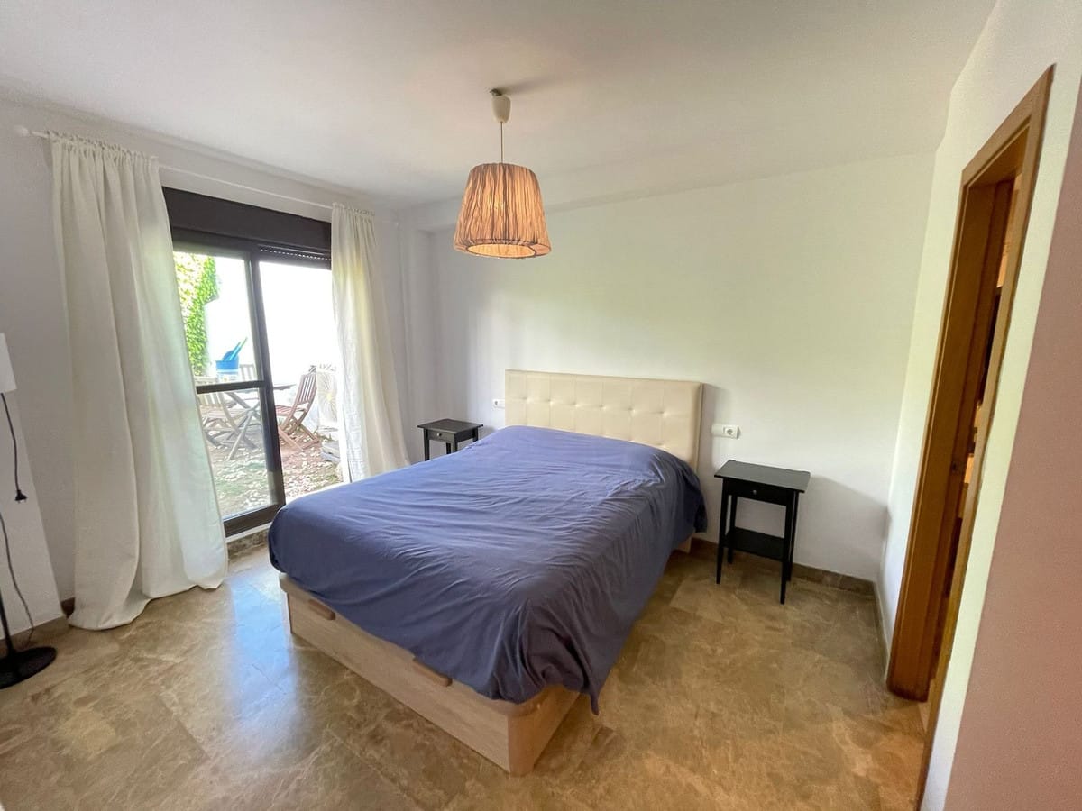 Appartement met 1 slaapkamer in Selwo (Estepona) – 76 m2 wonen + 48 m2 privé tuin in Selwo - foto 15