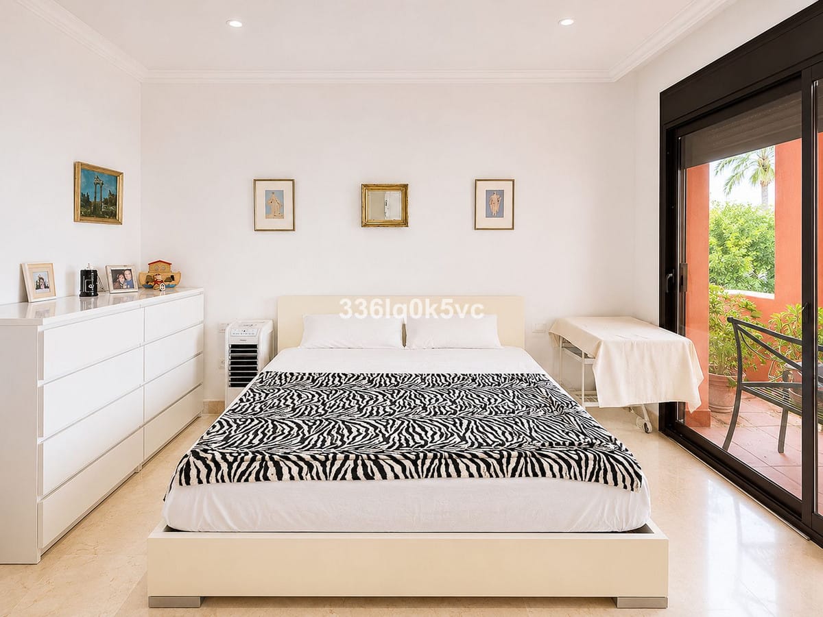 Stijlvol 2-slaapkamer appartement op de middenverdieping in Cumbre de Los Almendros, Benahavís in Benahavís - foto 18