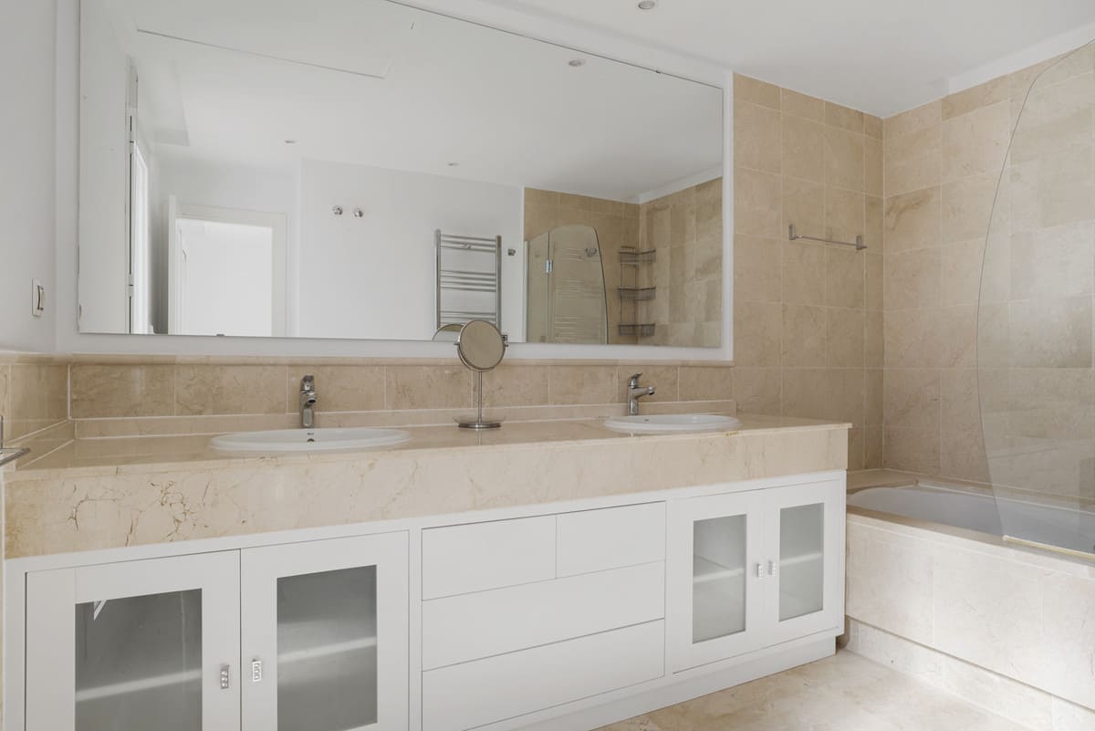 4-slaapkamer duplex in Nueva Andalucía, Marbella in Nueva Andalucía - foto 8