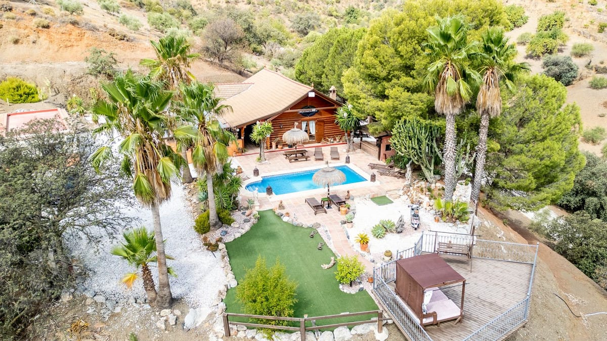 6-slaapkamer finca te koop in Alhaurín el Grande, Málaga in Alhaurín el Grande - foto 2