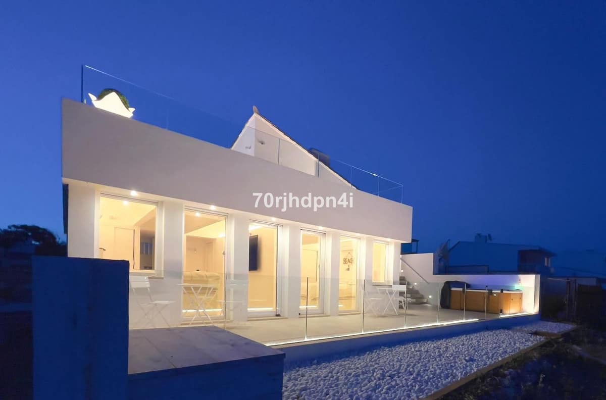 4-slaapkamer villa aan het strand in Estepona – gerenoveerd in 2021 in Estepona - foto 15