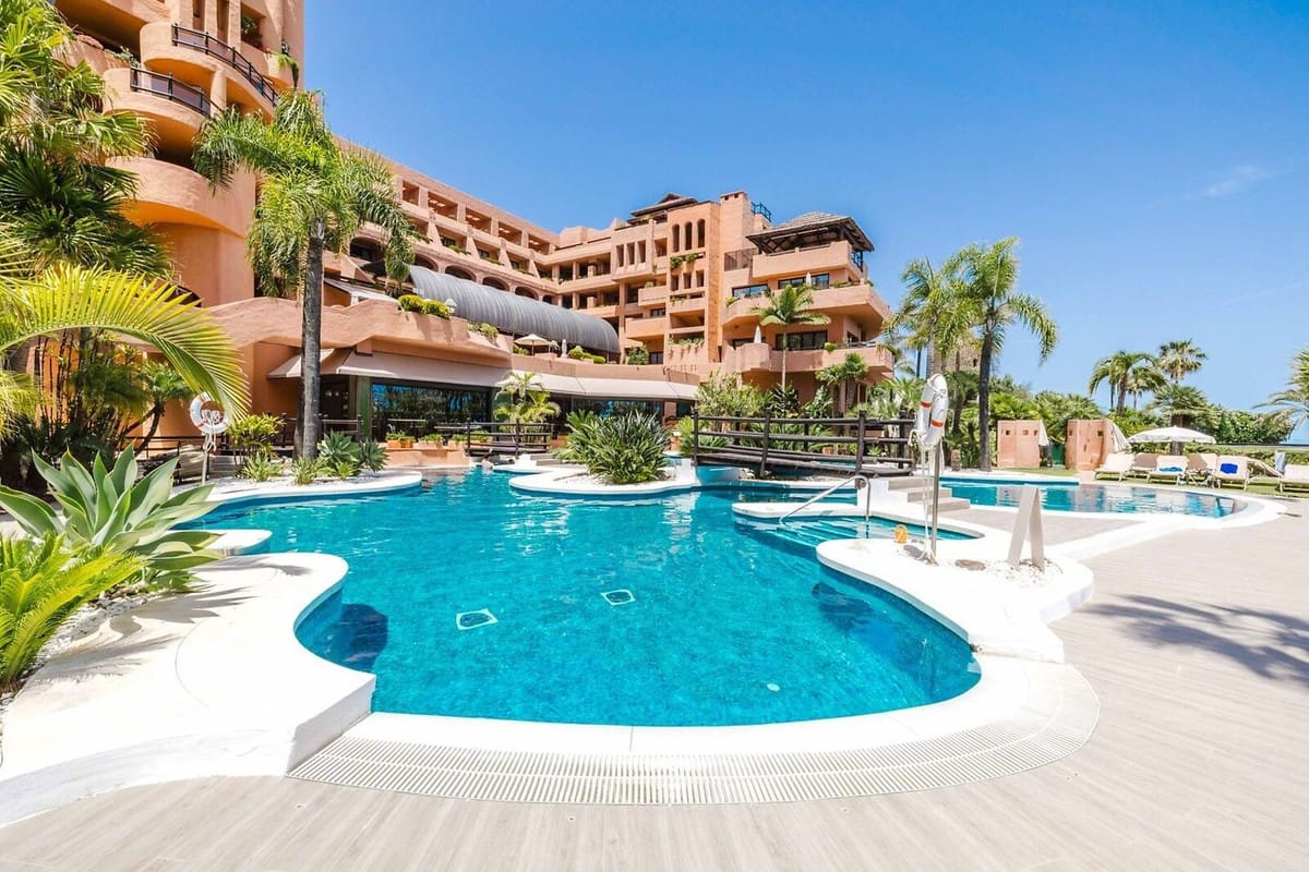 Appartement met 2 slaapkamers in Estepona in Estepona - foto 7
