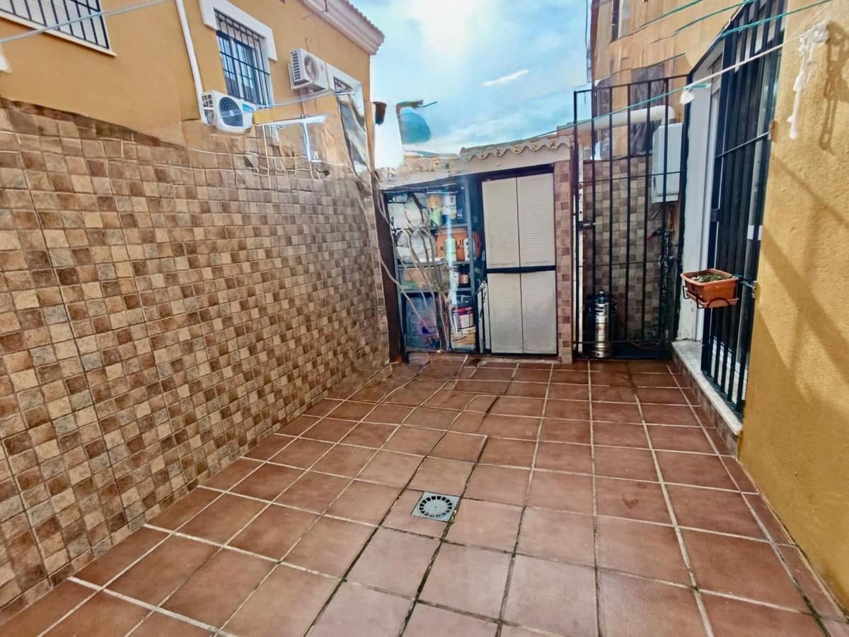 4-slaapkamerwoning in Alhaurín de la Torre in Alhaurín de la Torre - foto 9