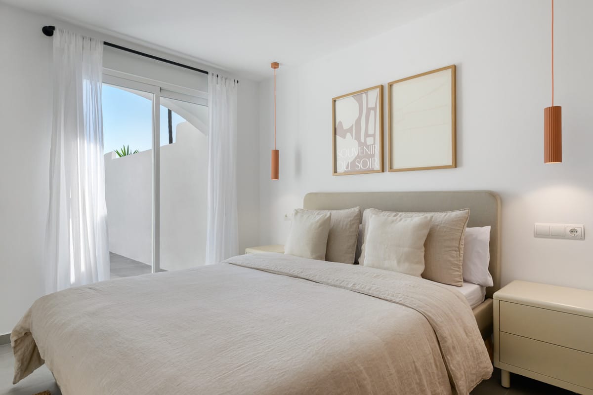 3-slaapkamer appartement met uitzicht op zee in El Paraiso in El Paraiso - foto 12