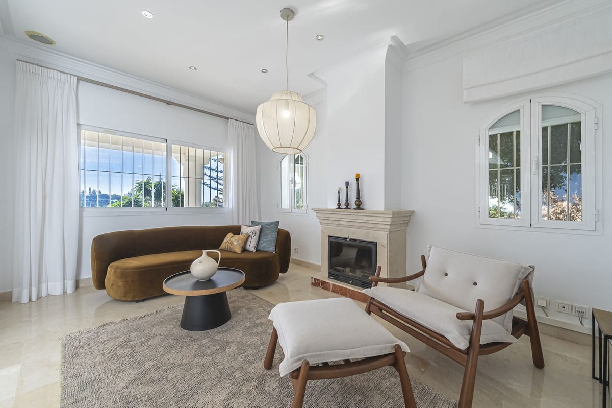 Villa met 7 slaapkamers in Nueva Andalucía in Nueva Andalucía - foto 11