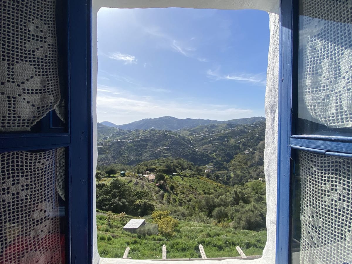 Rustiek charme en adembenemend uitzicht: villa met zwembad in het platteland van Frigiliana in Frigiliana - foto 9