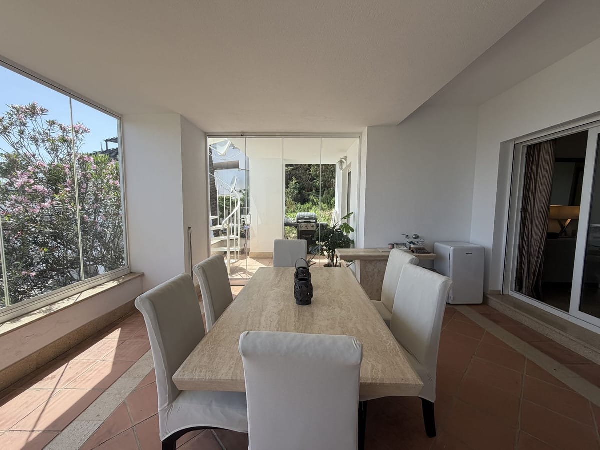 Drie slaapkamers, halfvrijstaande duplex-tussenwoning in Marbella (Santa Clara) in Marbella - foto 15