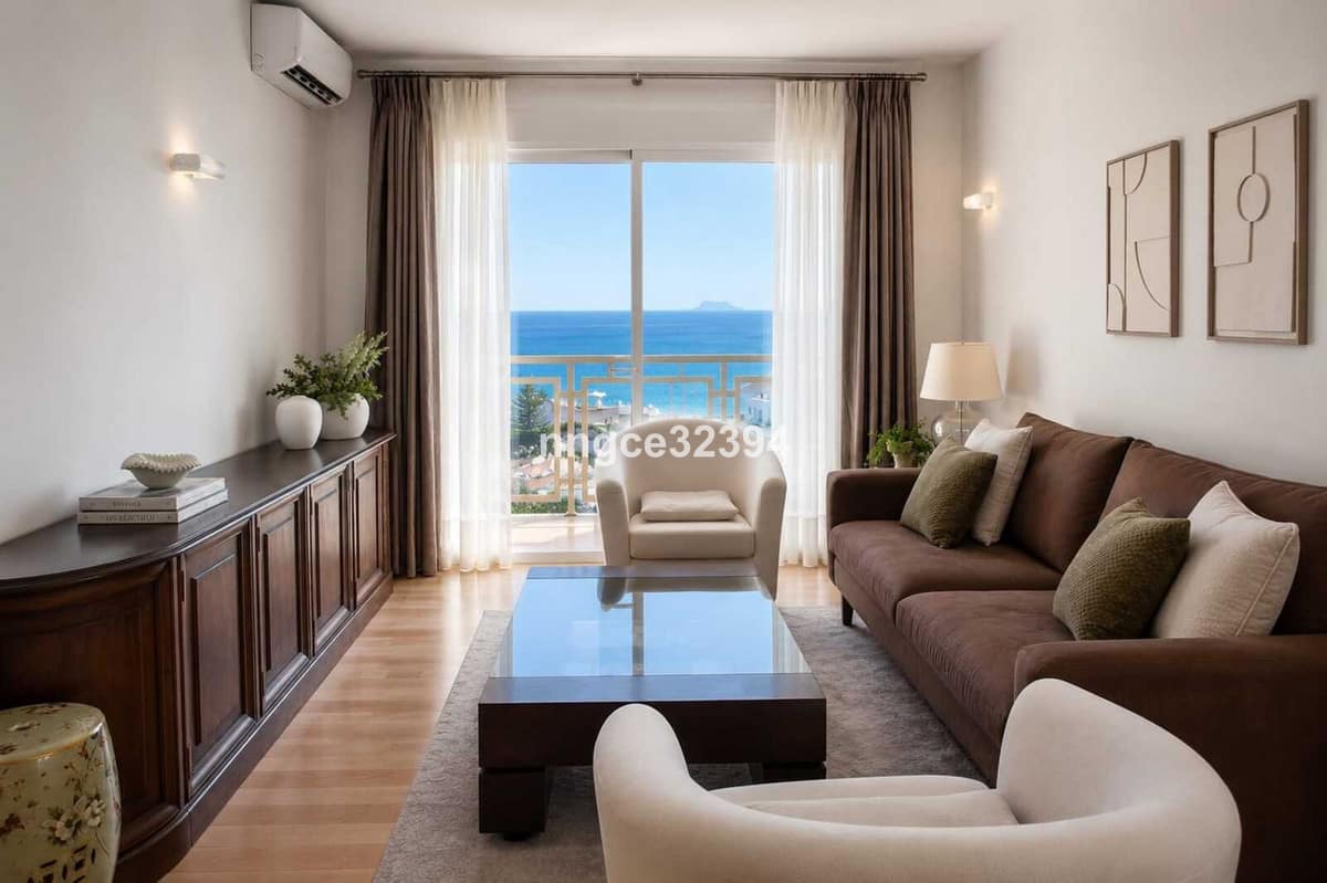 Drie-slaapkamerappartement in Estepona in Estepona - foto 3