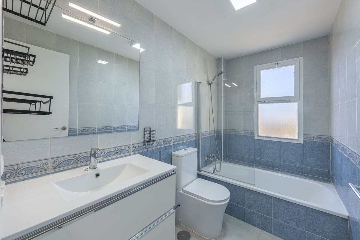 Drie-slaapkamerwoning in Estepona in Estepona - foto 10