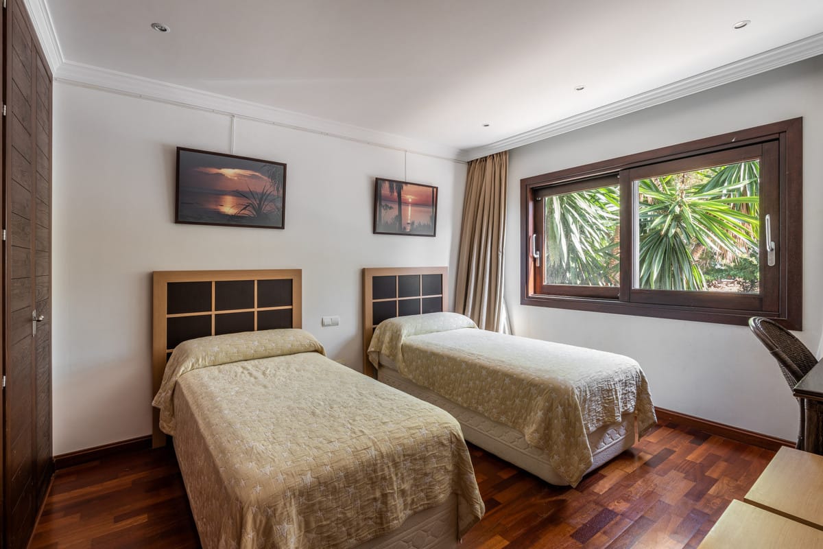 8-slaapkamer villa in Estepona in Estepona - foto 13