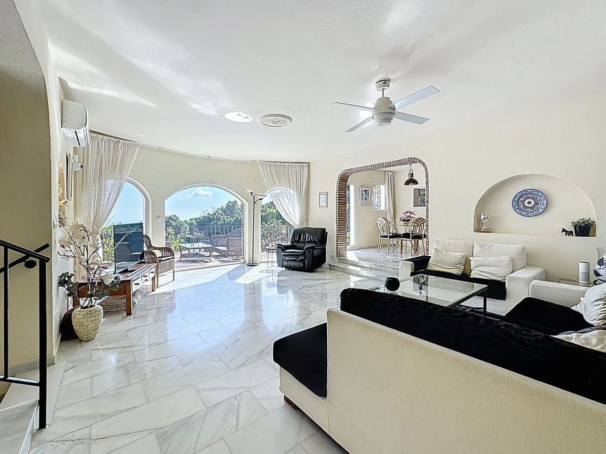 4-slaapkamer villa met panoramisch zeezicht in Mijas in Mijas - foto 4