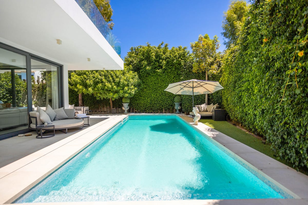 4 bedroom House in Estepona in Estepona - foto 18