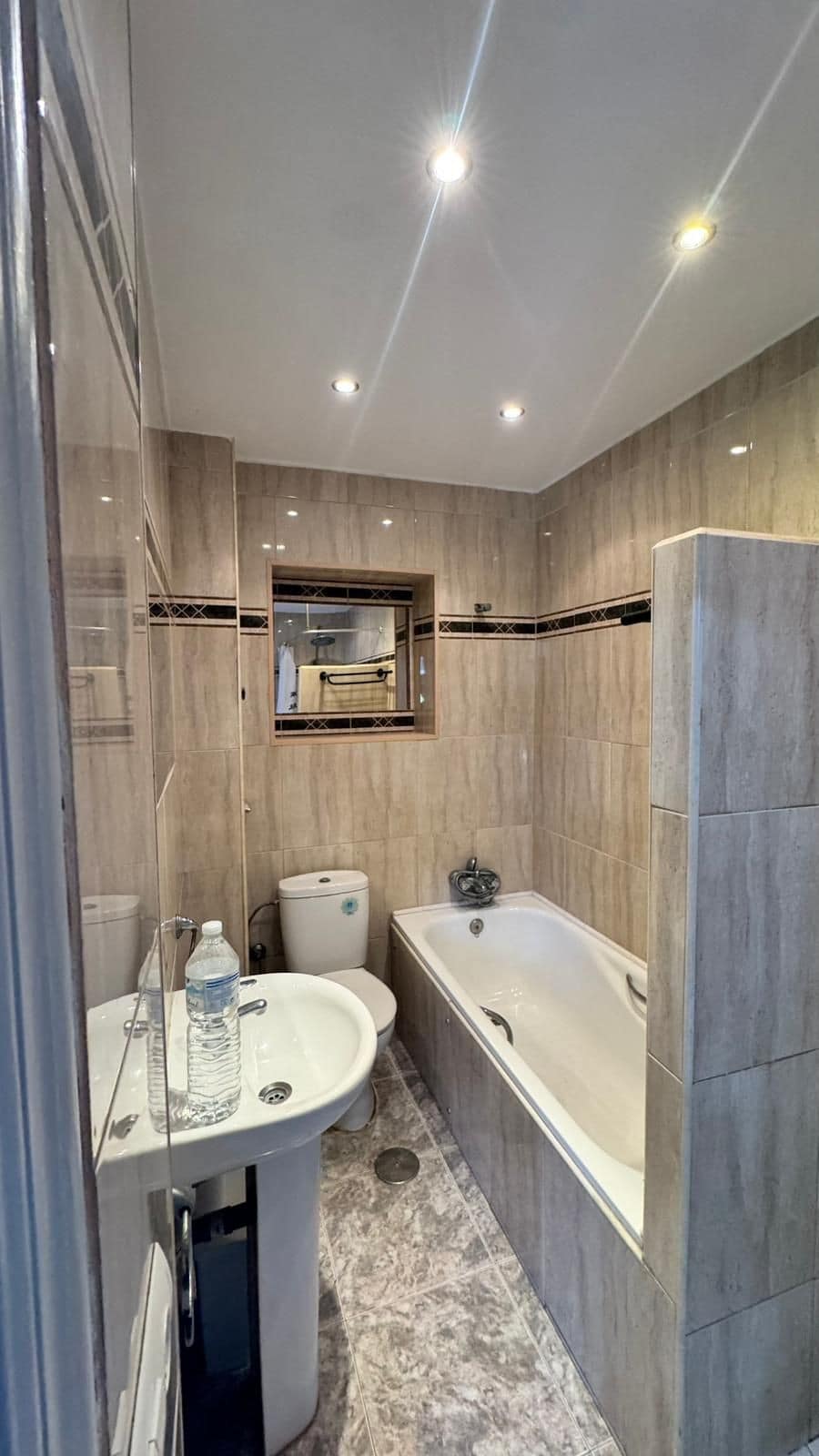 Drie-slaapkamerappartement in Estepona in Estepona - foto 11