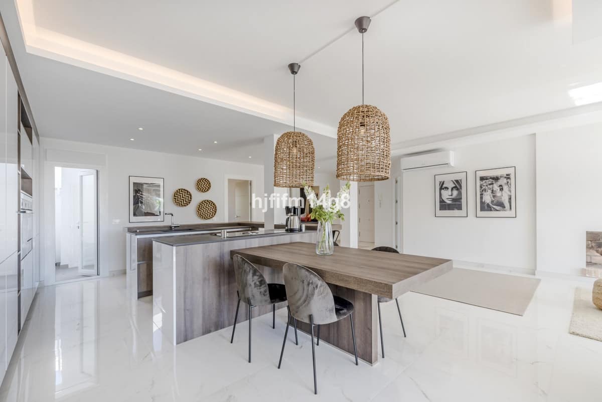 Penthouse met 3 slaapkamers in Nueva Andalucía (Los Dragos) in Nueva Andalucía - foto 19