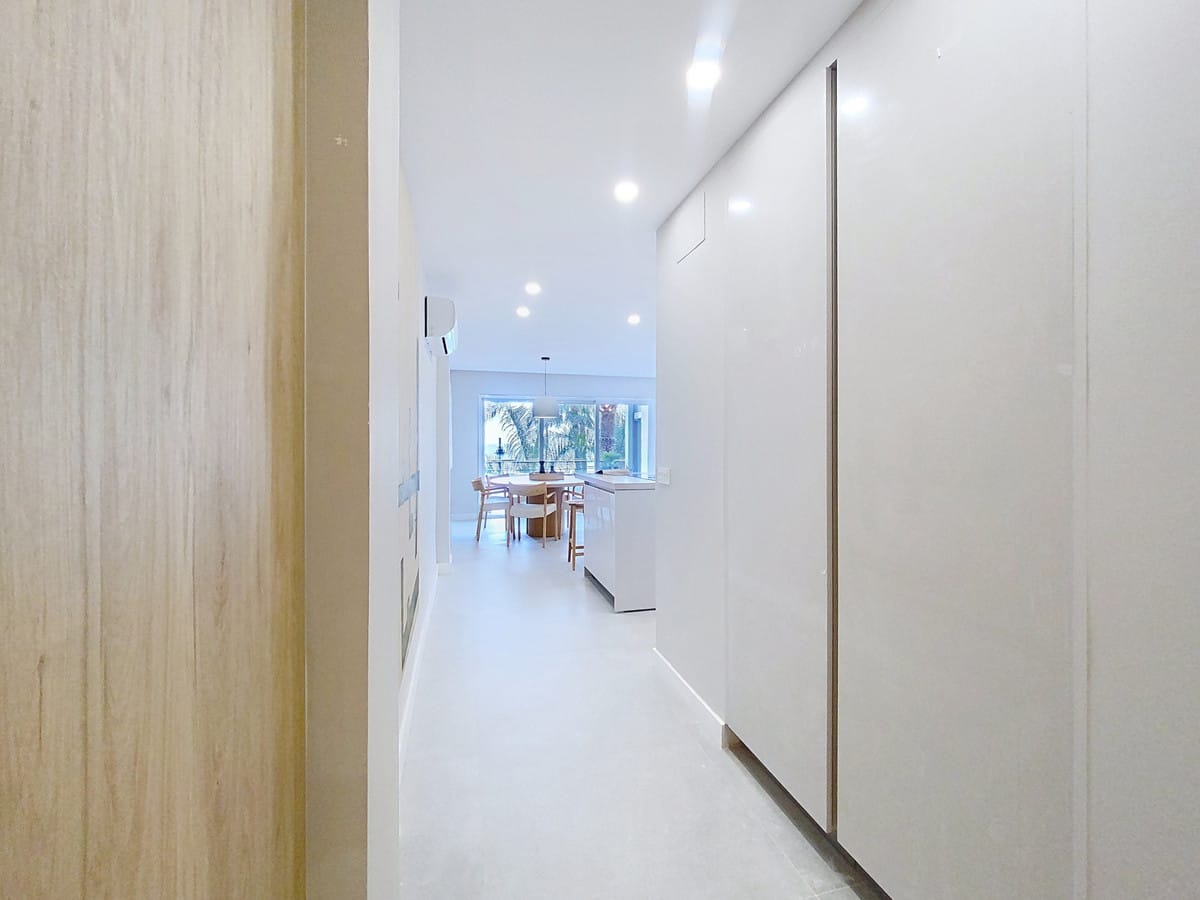 Appartement aan het strand in Estepona — 2 slaapkamers, 97 m² in Estepona - foto 4